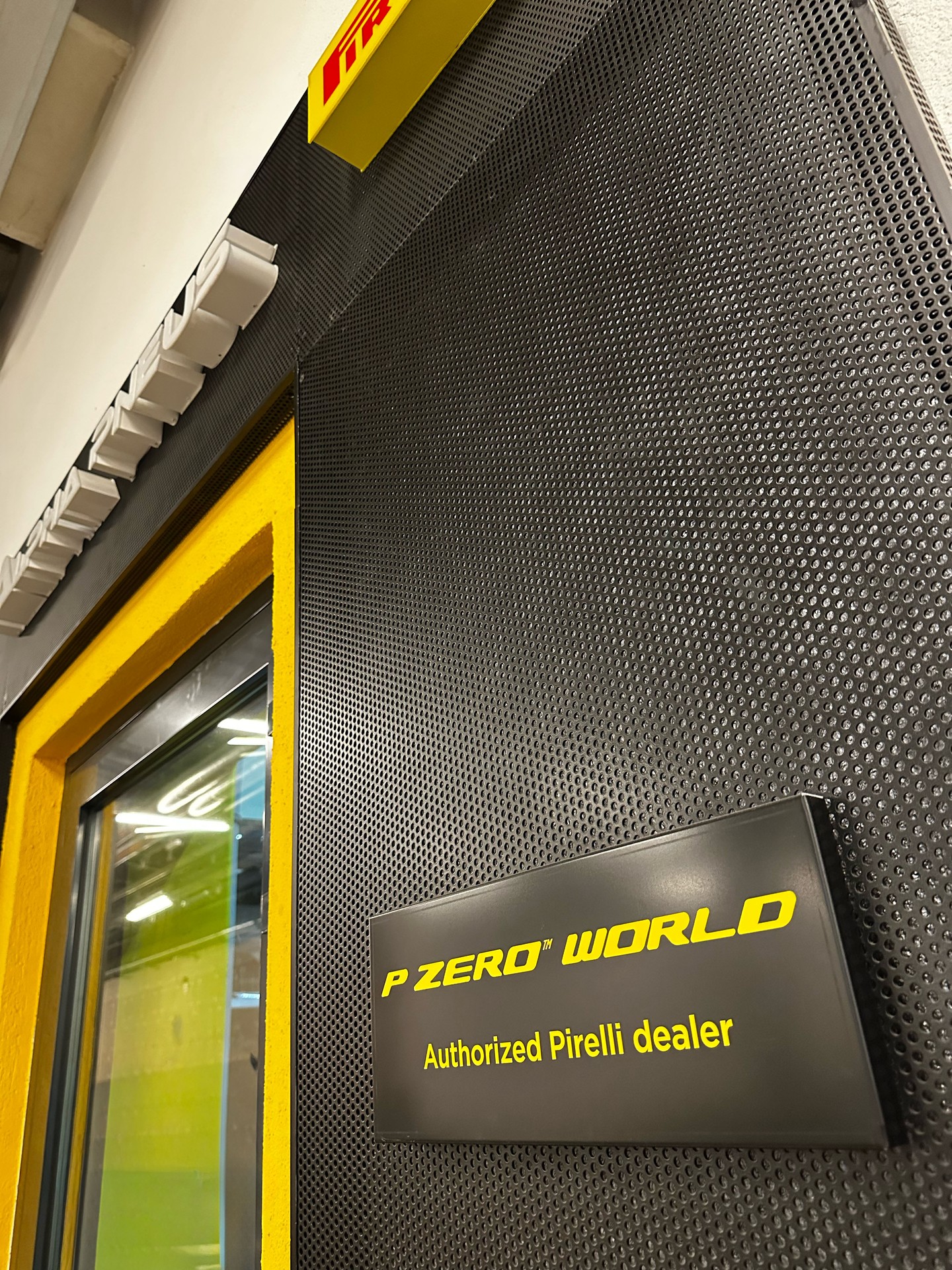 Alpha Pneus tire and wheel service in Luxembourg